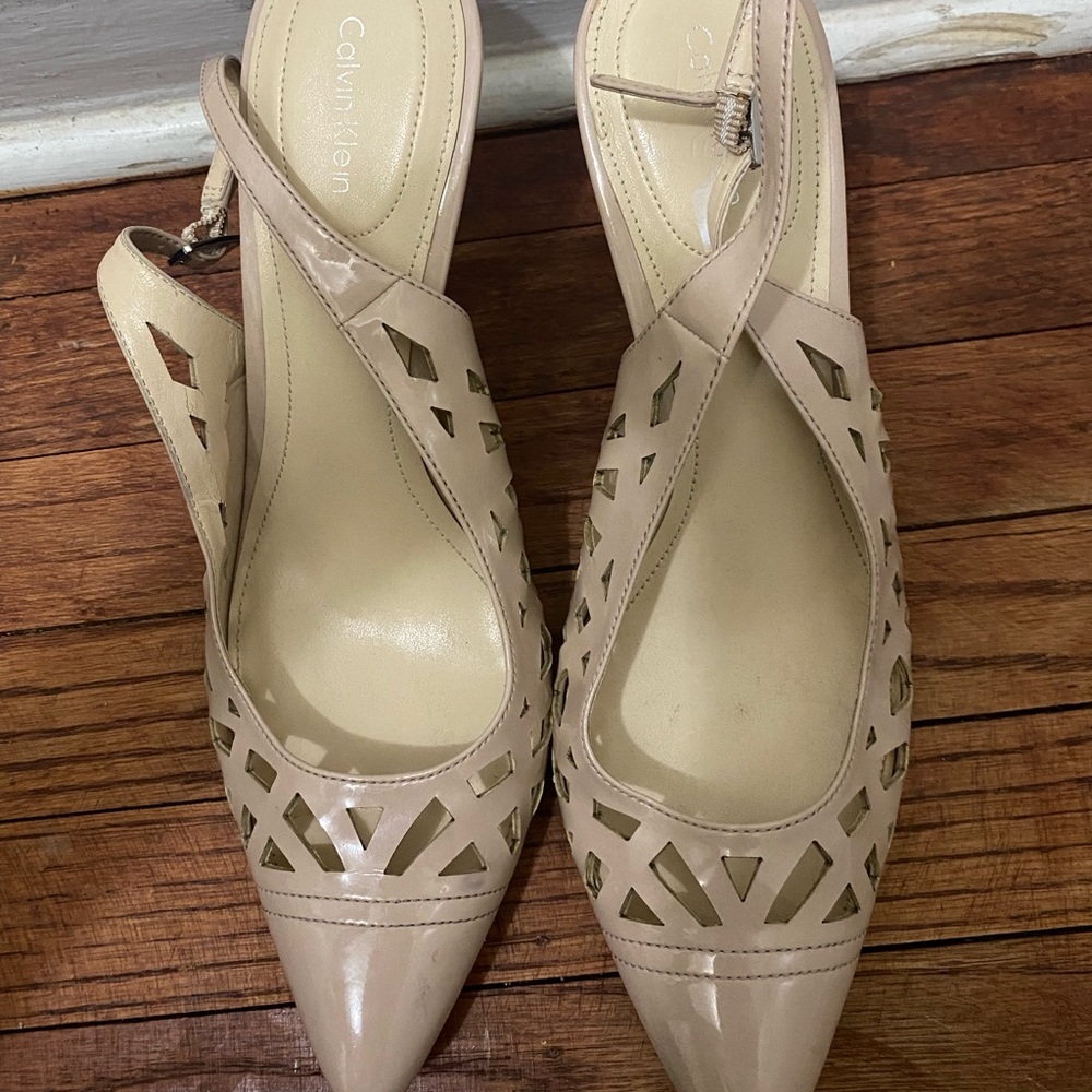 Calvin Klein Annie slingbacks size 10